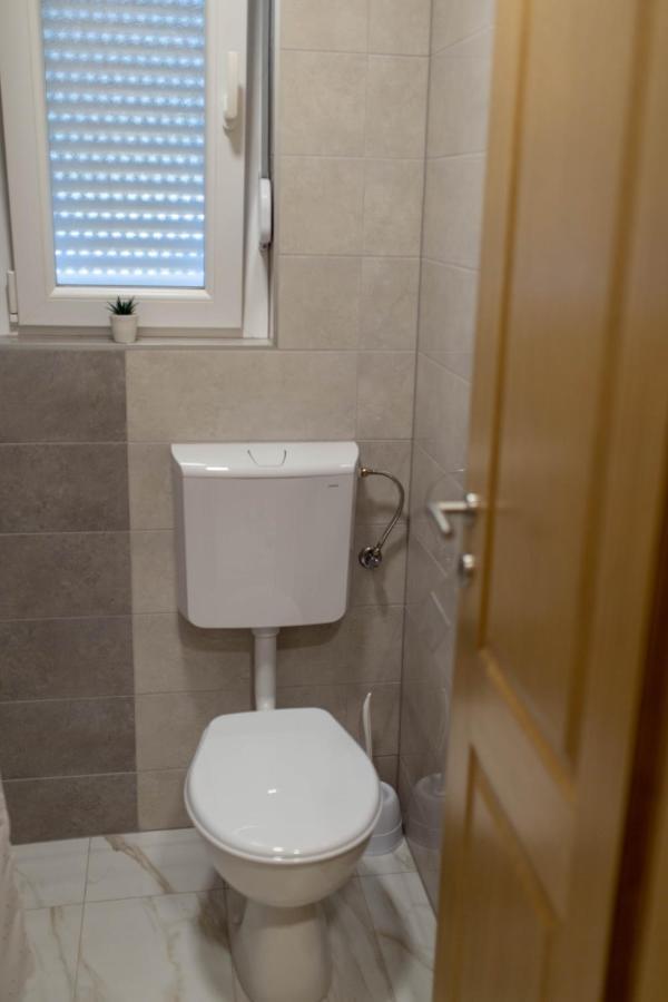 Apartmani Mia Prozor Exterior foto
