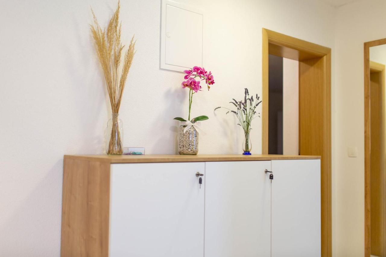 Apartmani Mia Prozor Exterior foto