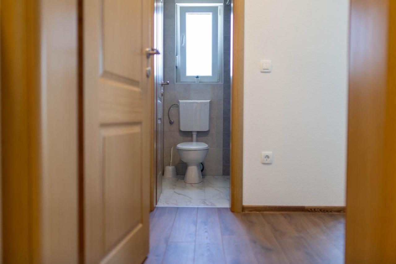 Apartmani Mia Prozor Exterior foto